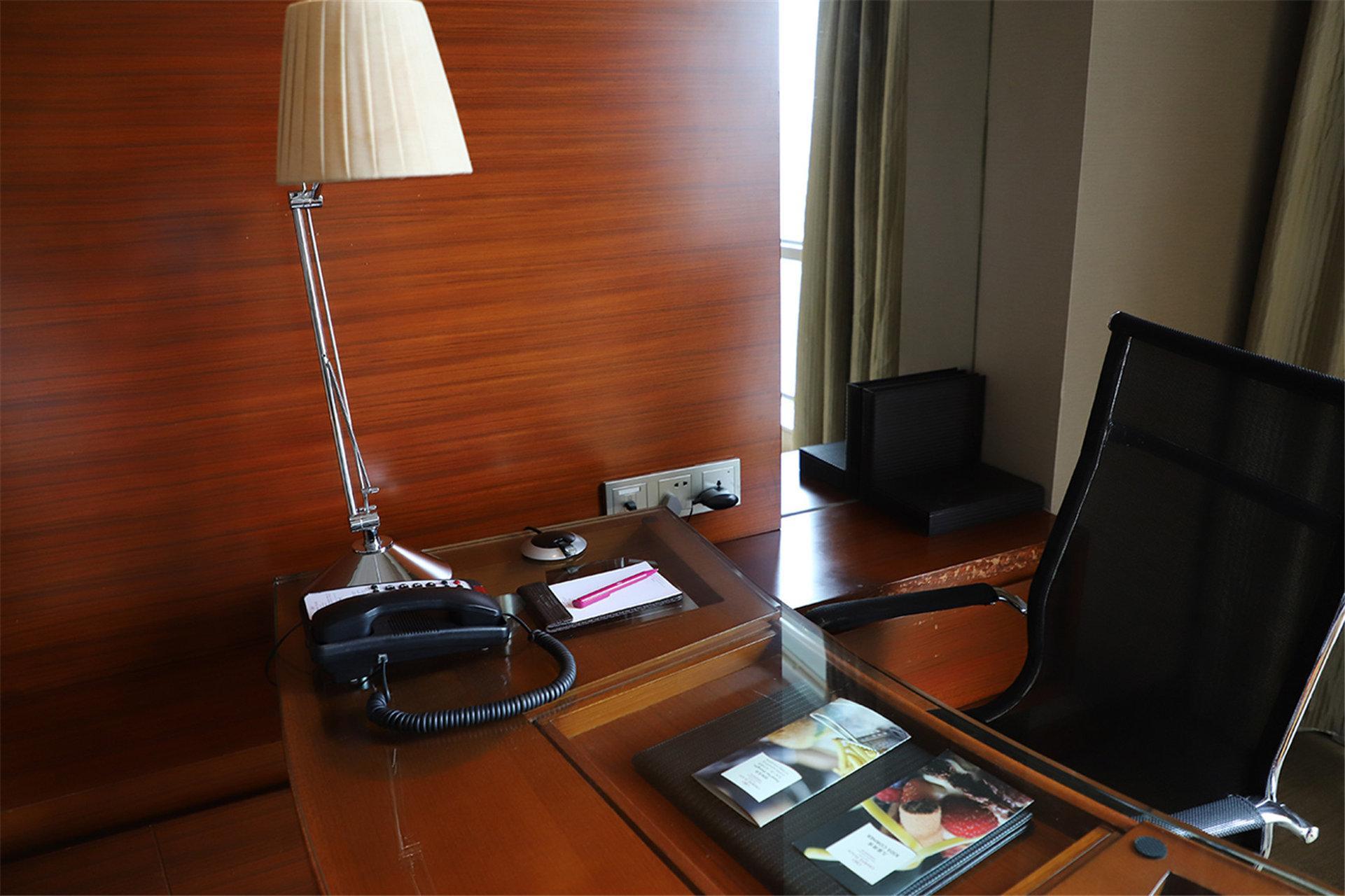 Hotel Crowne Plaza Shenyang Parkview Zewnętrze zdjęcie
